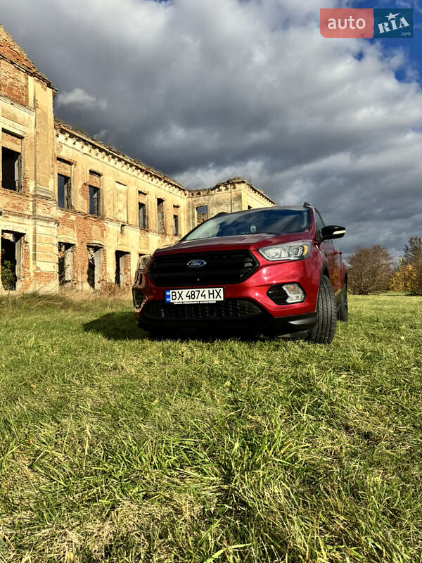 Позашляховик / Кросовер Ford Escape 2016 в Нетішині фото 5 Позашляховик / Кросовер Ford Escape 2016 в Нетішині