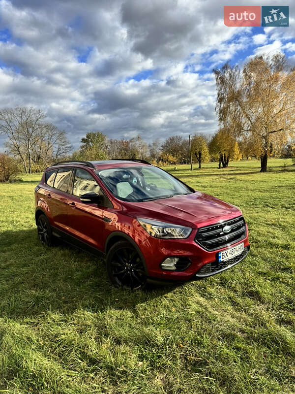 Позашляховик / Кросовер Ford Escape 2016 в Нетішині фото 14 Позашляховик / Кросовер Ford Escape 2016 в Нетішині