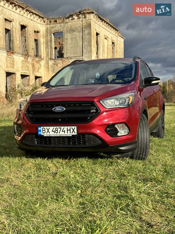 Позашляховик / Кросовер Ford Escape 2016 в Нетішині фото 34 Позашляховик / Кросовер Ford Escape 2016 в Нетішині