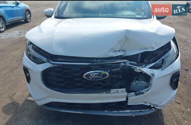 Позашляховик / Кросовер Ford Escape 2024 в  фото 5 Позашляховик / Кросовер Ford Escape 2024 в