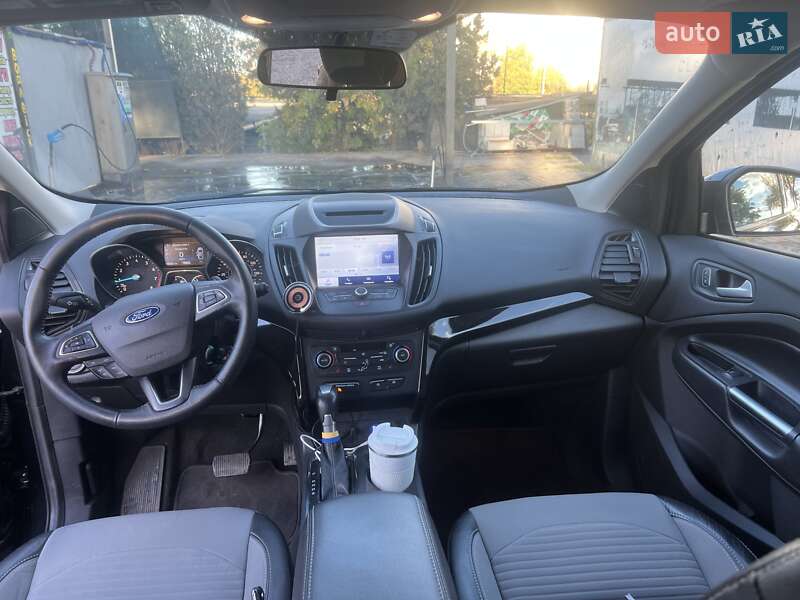 Позашляховик / Кросовер Ford Escape 2018 в Одесі