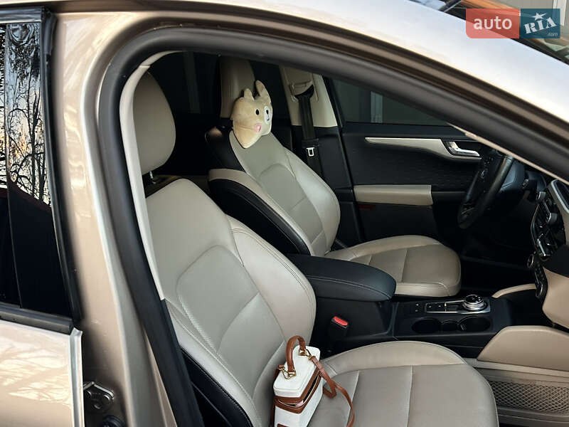 Позашляховик / Кросовер Ford Escape 2020 в Києві фото 33 Позашляховик / Кросовер Ford Escape 2020 в Києві