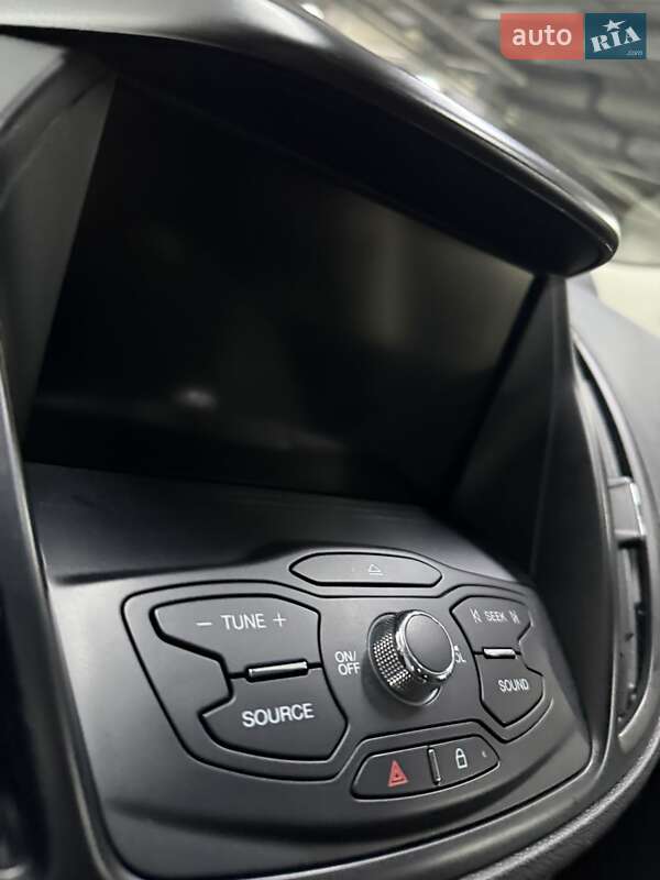 Внедорожник / Кроссовер Ford Escape 2015 в Киеве фото 65 Внедорожник / Кроссовер Ford Escape 2015 в Киеве