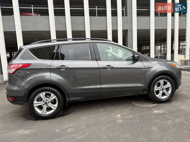 Внедорожник / Кроссовер Ford Escape 2015 в Киеве фото 14 Внедорожник / Кроссовер Ford Escape 2015 в Киеве
