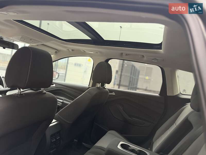 Внедорожник / Кроссовер Ford Escape 2015 в Киеве фото 28 Внедорожник / Кроссовер Ford Escape 2015 в Киеве