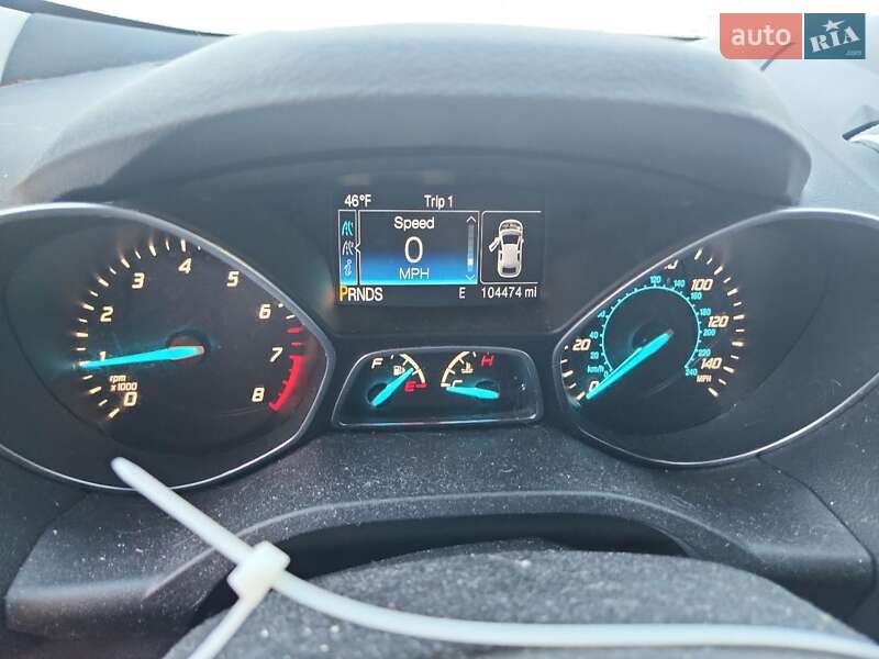 Позашляховик / Кросовер Ford Escape 2015 в Хмельницькому