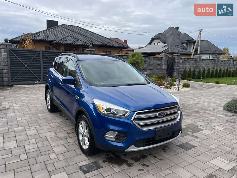 Позашляховик / Кросовер Ford Escape 2017 в Рівному фото 4 Позашляховик / Кросовер Ford Escape 2017 в Рівному