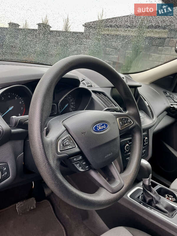Позашляховик / Кросовер Ford Escape 2017 в Рівному фото 37 Позашляховик / Кросовер Ford Escape 2017 в Рівному