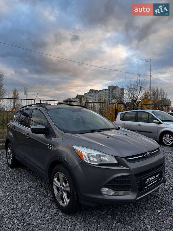 Позашляховик / Кросовер Ford Escape 2012 в Києві