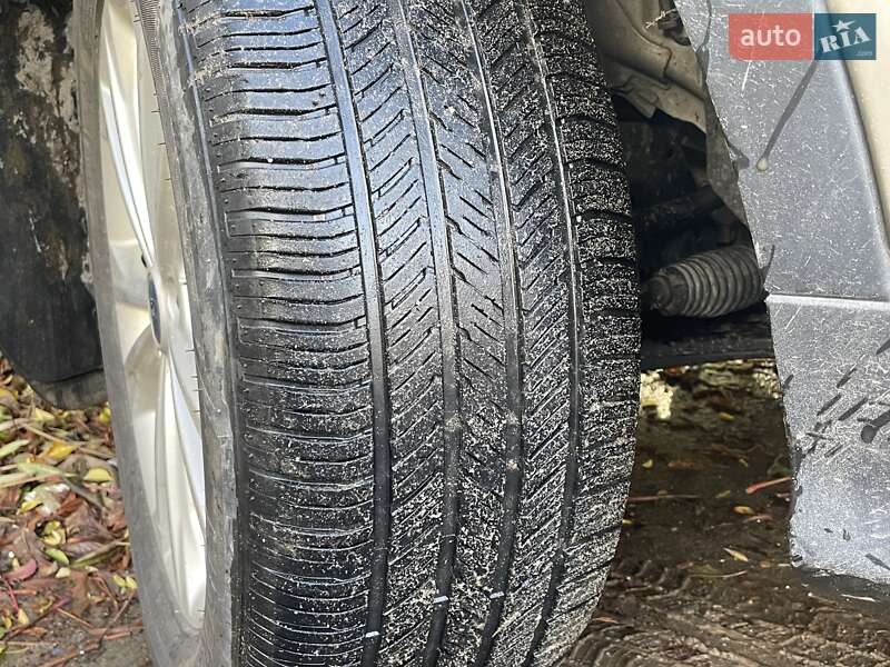 Позашляховик / Кросовер Ford Escape 2017 в Львові фото 16 Позашляховик / Кросовер Ford Escape 2017 в Львові