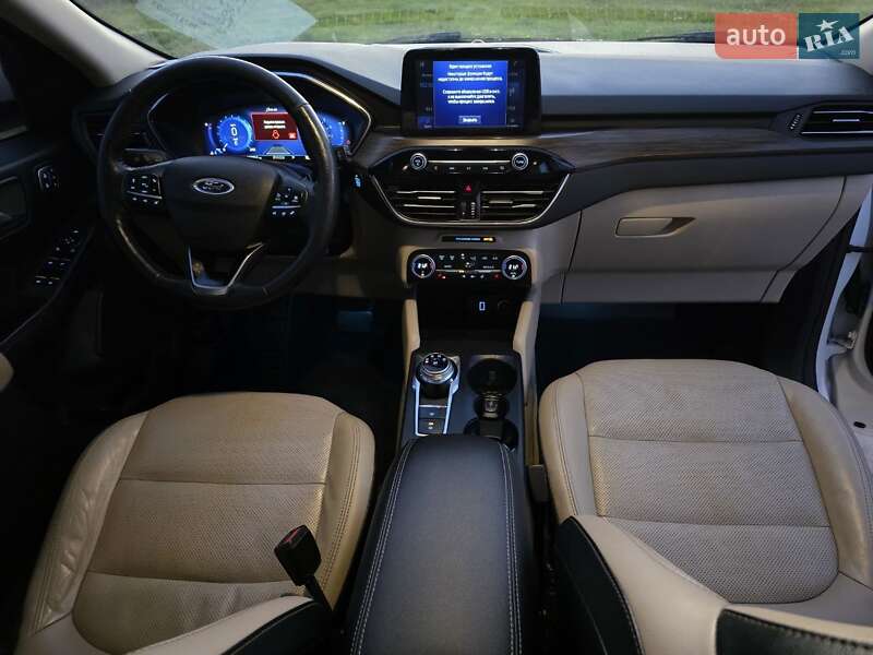 Позашляховик / Кросовер Ford Escape 2020 в Тернополі фото 28 Позашляховик / Кросовер Ford Escape 2020 в Тернополі