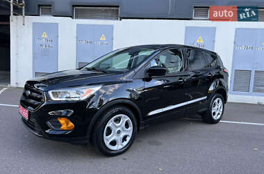 Внедорожник / Кроссовер Ford Escape 2017 в Киеве Внедорожник / Кроссовер Ford Escape 2017 в Киеве