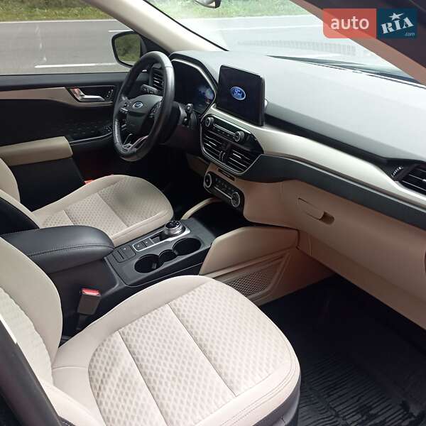 Позашляховик / Кросовер Ford Escape 2020 в Богородчанах фото 2 Позашляховик / Кросовер Ford Escape 2020 в Богородчанах