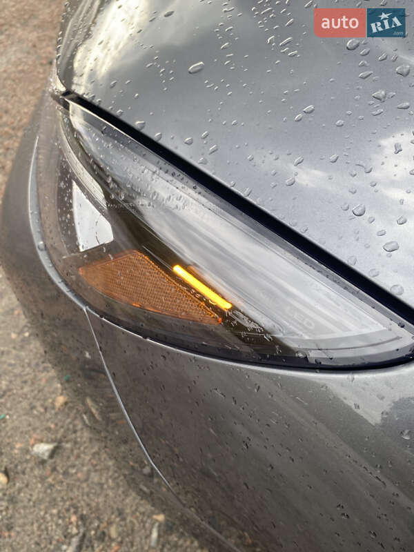 Внедорожник / Кроссовер Ford Escape 2023 в Киеве