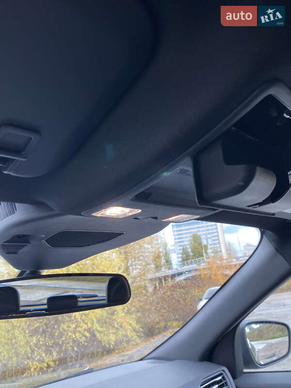 Внедорожник / Кроссовер Ford Escape 2023 в Киеве