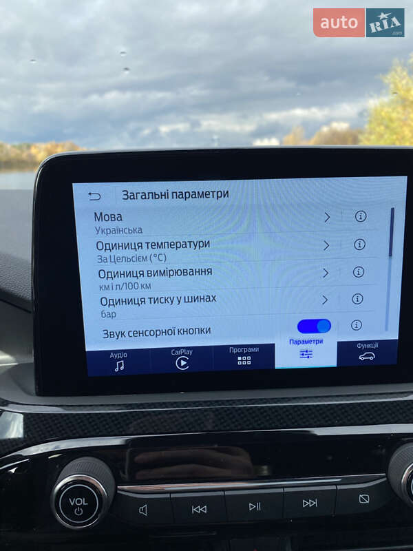 Внедорожник / Кроссовер Ford Escape 2023 в Киеве