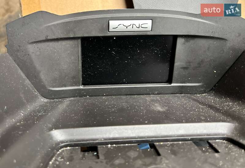 Внедорожник / Кроссовер Ford Escape 2017 в Александрие