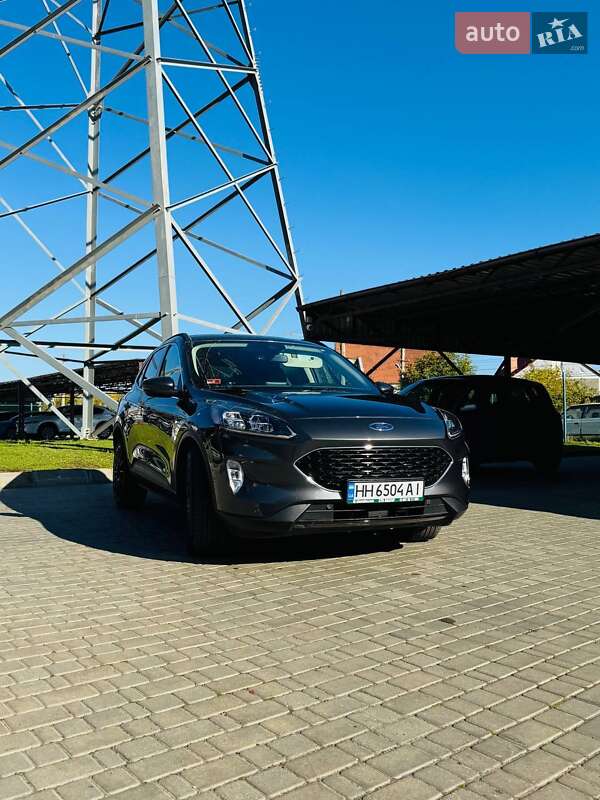 Позашляховик / Кросовер Ford Escape 2020 в Одесі