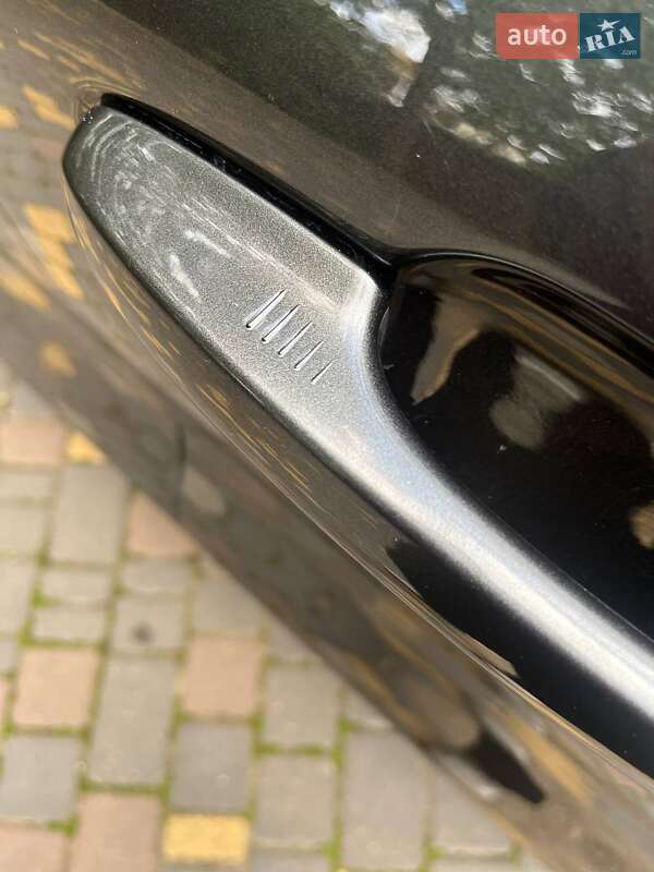 Позашляховик / Кросовер Ford Escape 2020 в Одесі