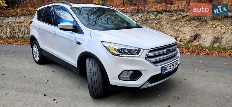 Внедорожник / Кроссовер Ford Escape 2018 в Трускавце