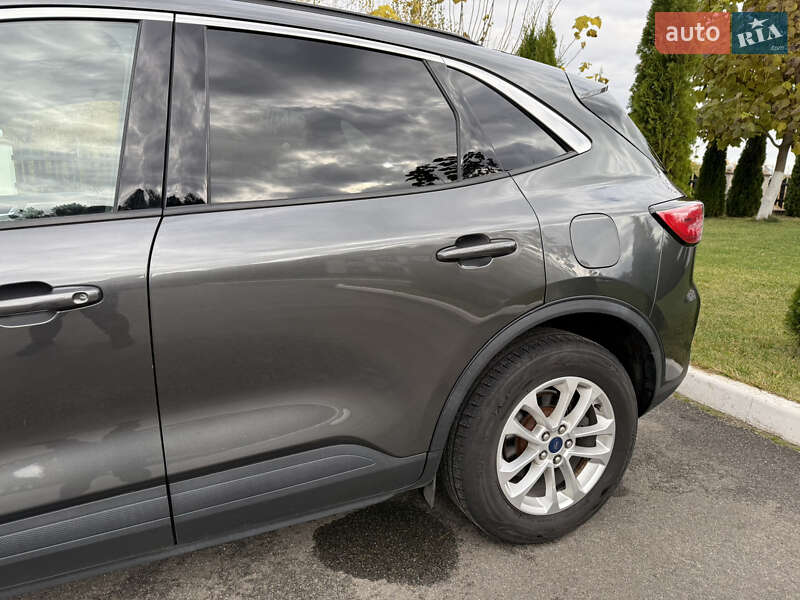 Внедорожник / Кроссовер Ford Escape 2020 в Киеве фото 8 Внедорожник / Кроссовер Ford Escape 2020 в Киеве