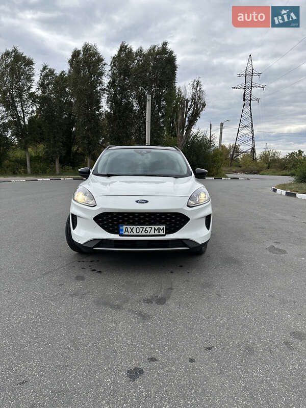 Внедорожник / Кроссовер Ford Escape 2020 в Харькове