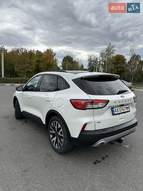 Внедорожник / Кроссовер Ford Escape 2020 в Харькове