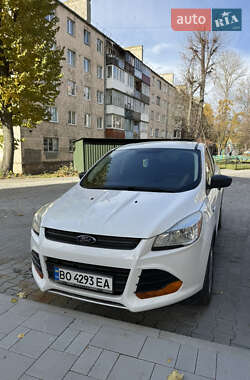 Внедорожник / Кроссовер Ford Escape 2015 в Тернополе