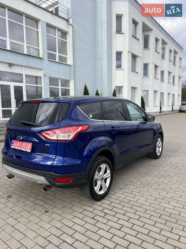 Позашляховик / Кросовер Ford Escape 2016 в Житомирі