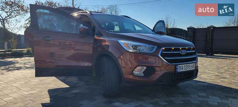 Внедорожник / Кроссовер Ford Escape 2016 в Гайвороне фото 14 Внедорожник / Кроссовер Ford Escape 2016 в Гайвороне