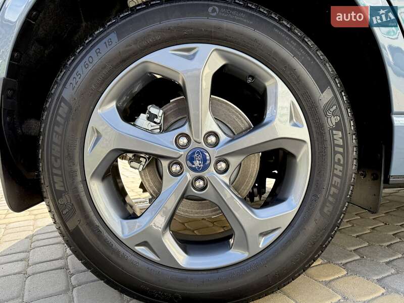 Внедорожник / Кроссовер Ford Escape 2024 в Виннице