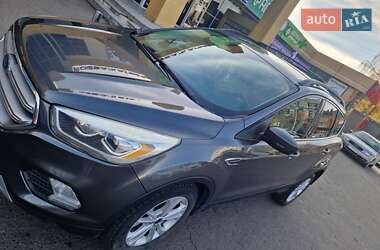 Позашляховик / Кросовер Ford Escape 2016 в Рівному