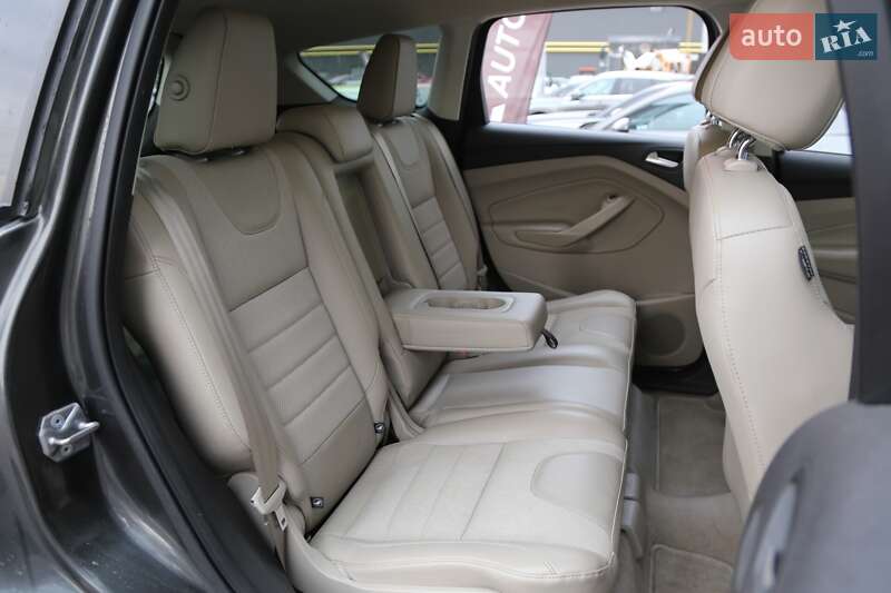 Внедорожник / Кроссовер Ford Escape 2015 в Киеве