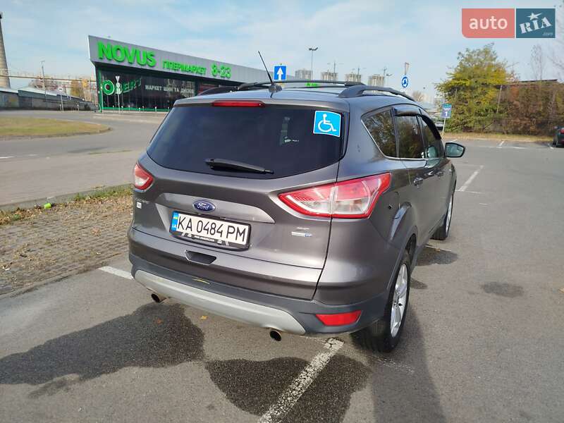 Внедорожник / Кроссовер Ford Escape 2013 в Киеве