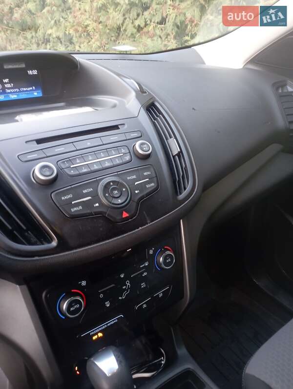 Внедорожник / Кроссовер Ford Escape 2017 в Ровно фото 4 Внедорожник / Кроссовер Ford Escape 2017 в Ровно