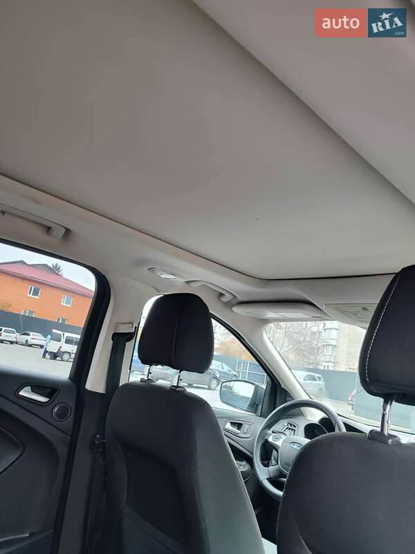 Внедорожник / Кроссовер Ford Escape 2013 в Калиновке