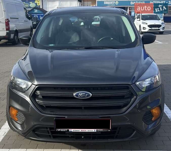 Внедорожник / Кроссовер Ford Escape 2018 в Киеве