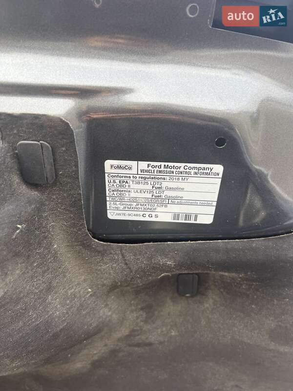 Внедорожник / Кроссовер Ford Escape 2018 в Киеве