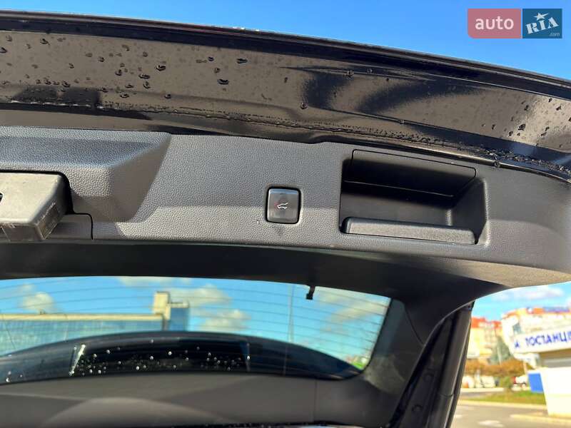 Позашляховик / Кросовер Ford Escape 2020 в Києві