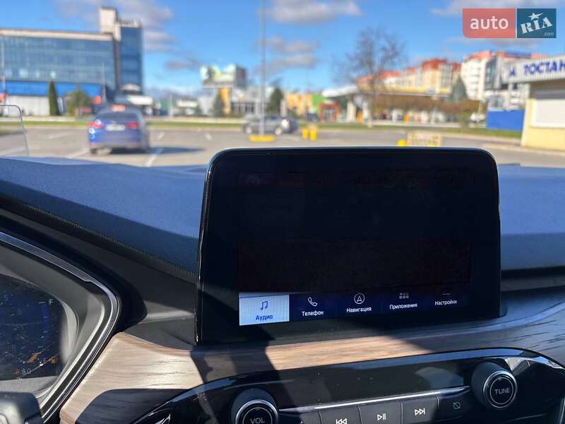 Позашляховик / Кросовер Ford Escape 2020 в Києві