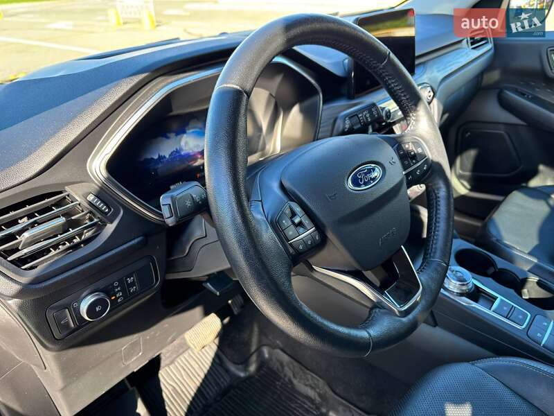 Позашляховик / Кросовер Ford Escape 2020 в Києві