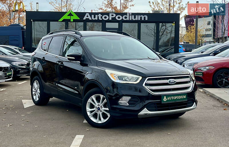 Внедорожник / Кроссовер Ford Escape 2016 в Киеве