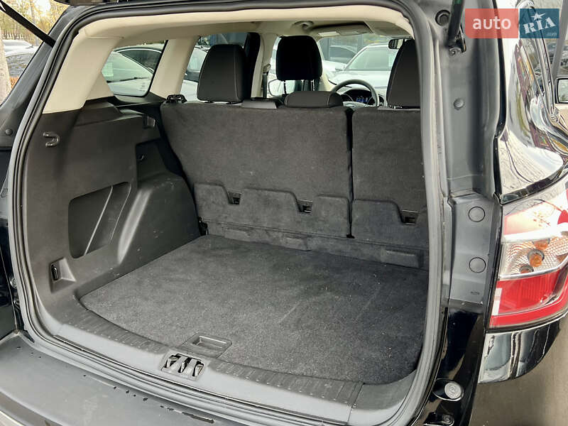 Внедорожник / Кроссовер Ford Escape 2016 в Киеве