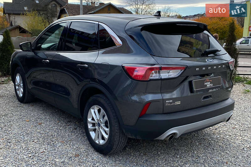 Позашляховик / Кросовер Ford Escape 2019 в Івано-Франківську