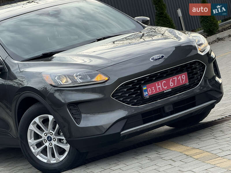 Внедорожник / Кроссовер Ford Escape 2020 в Дрогобыче