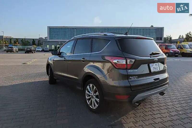 Внедорожник / Кроссовер Ford Escape 2018 в Тернополе