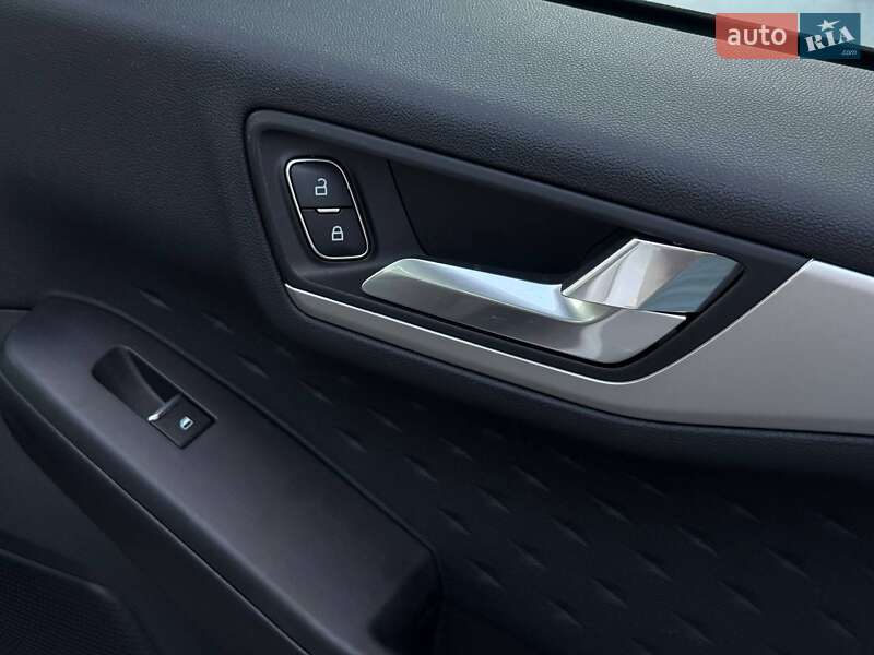 Внедорожник / Кроссовер Ford Escape 2020 в Ровно фото 60 Внедорожник / Кроссовер Ford Escape 2020 в Ровно