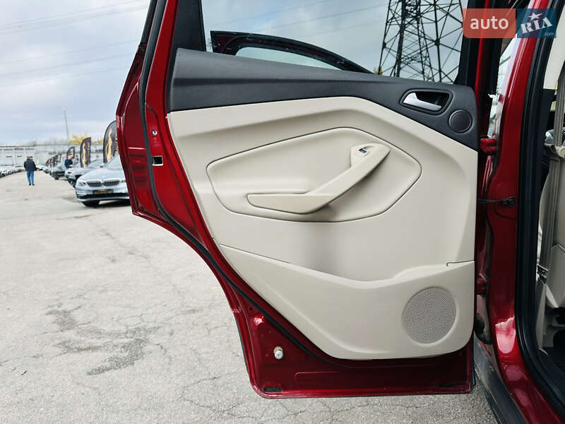 Внедорожник / Кроссовер Ford Escape 2016 в Харькове фото 19 Внедорожник / Кроссовер Ford Escape 2016 в Харькове