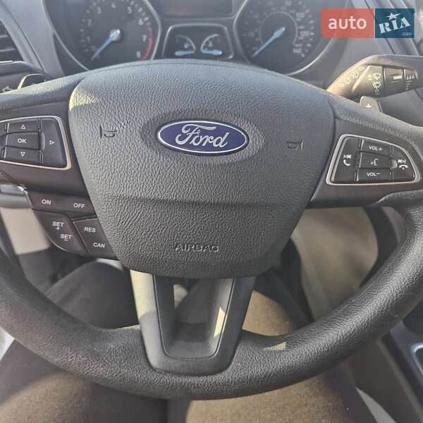 Позашляховик / Кросовер Ford Escape 2017 в Броварах фото 8 Позашляховик / Кросовер Ford Escape 2017 в Броварах