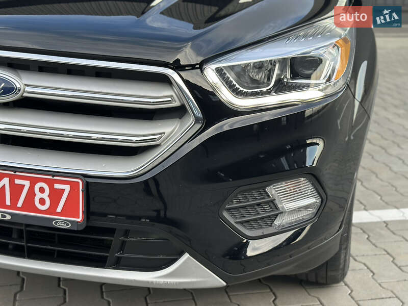 Позашляховик / Кросовер Ford Escape 2018 в Дубні фото 19 Позашляховик / Кросовер Ford Escape 2018 в Дубні